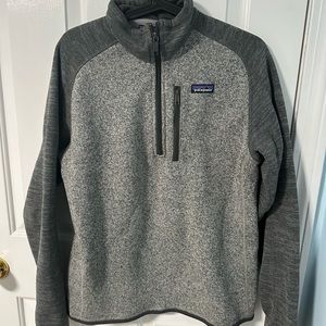Patagonia 1/4 zip up fleece sweater - men’s medium